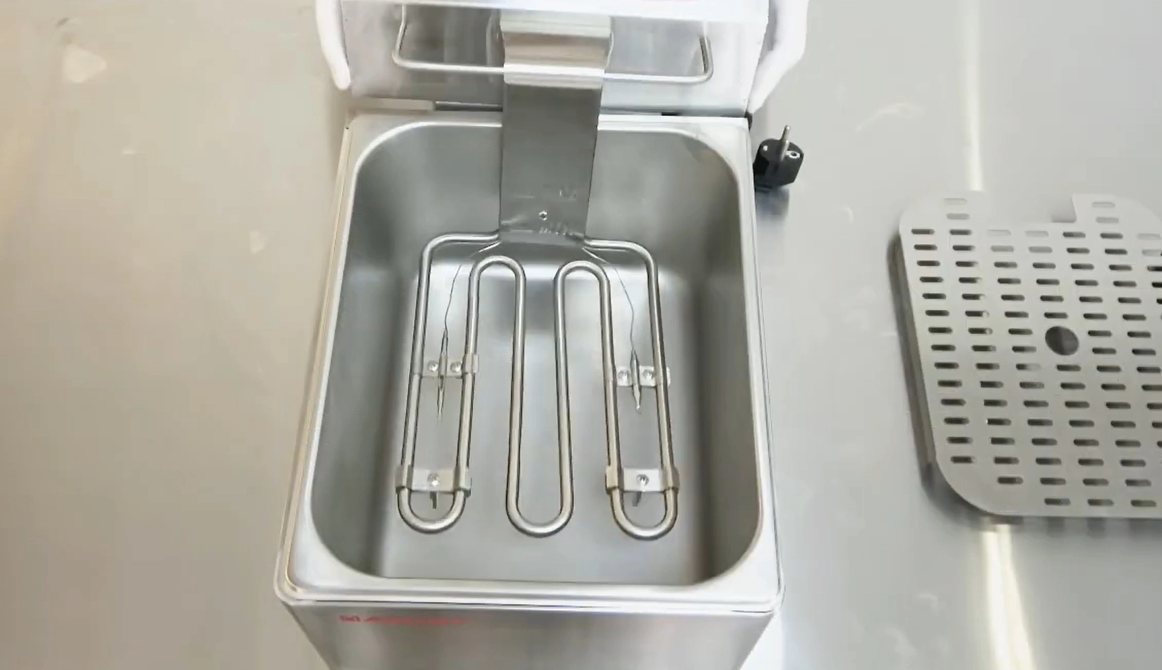 Countertop Commercial Electric Fryer Single Tank EF-4L